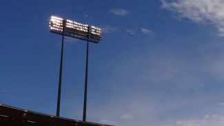 Tragis, Tukang Rumput Liga Prancis Tewas Tertimpa Lampu Stadion