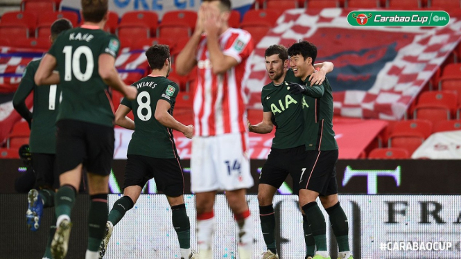 Pemain Tottenham Hotspur merayakan gol