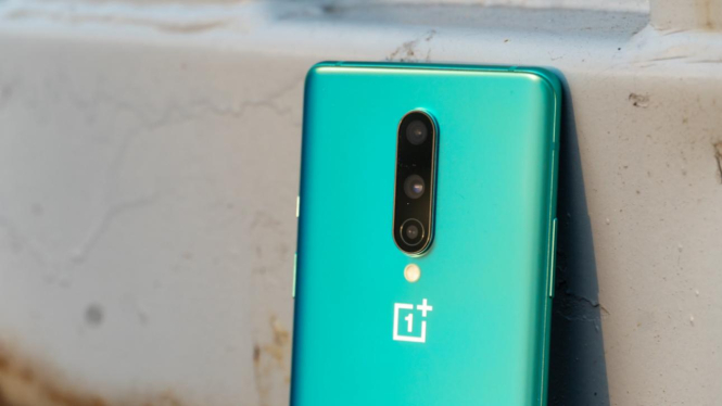 OnePlus 9.