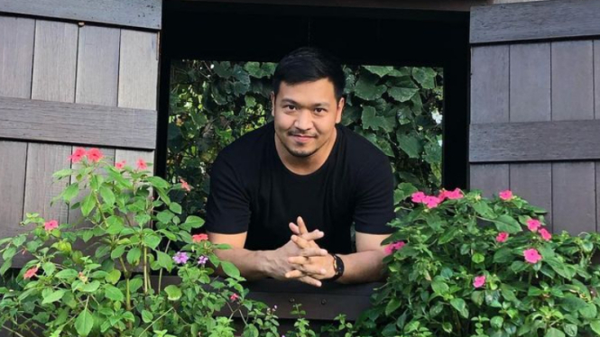 Michael Yukinobu de Fretes.