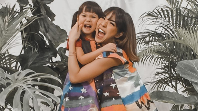 Gisella Anastasia dan Gempi.
