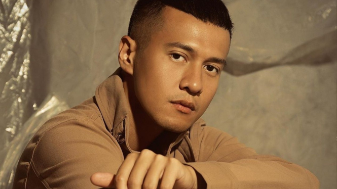 Herjunot Ali.