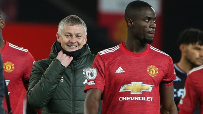 Bek Manchester United, Eric Bailly