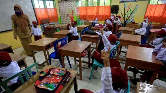Ilustrasi sekolah tatap muka.