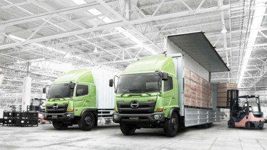 Ilustrasi truk Hino