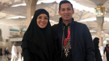 Nindy Ayunda dan Askara Harsono.