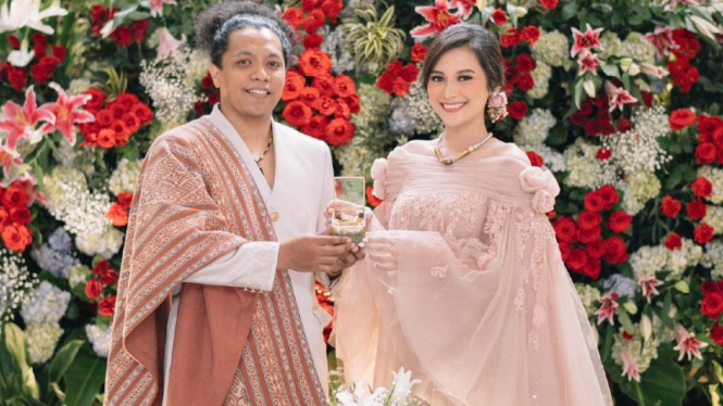 Arie Kriting dan Indah Permatasari.