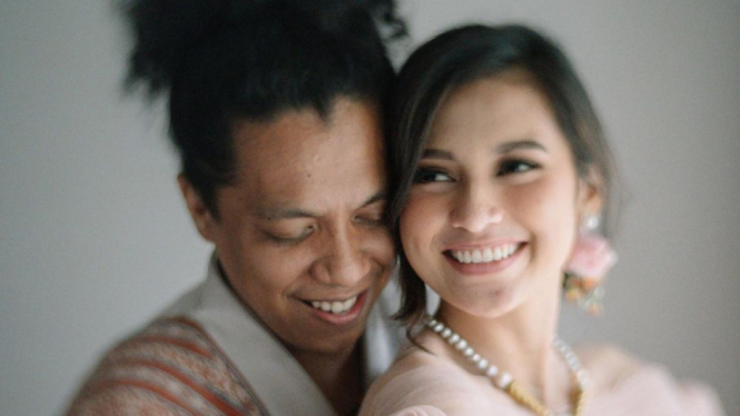 Arie Kriting dan Indah Permatasari.