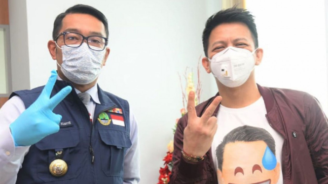 Ridwan Kamil dan Ariel NOAH.