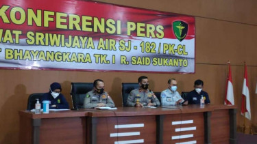 Konpres DVI Polri hari ke-7 soal Sriwijaya Air.