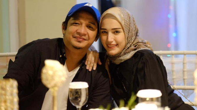 Pasha Ungu dan Adelia.