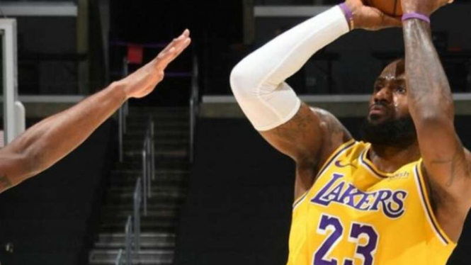 Pemain LA Lakers, LeBron James.