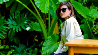 5 Potret Menawan Kiki Amalia, Kian Bertabur Pesona