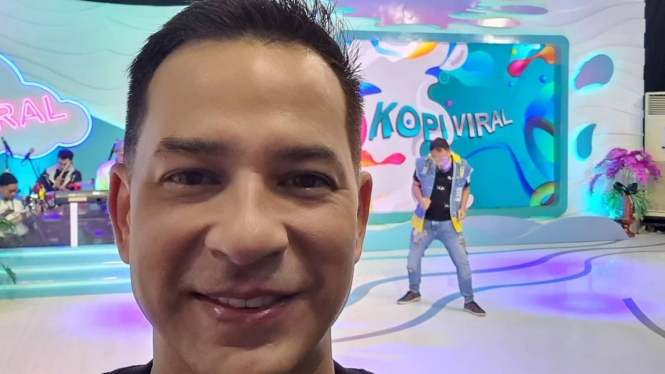Ari Wibowo