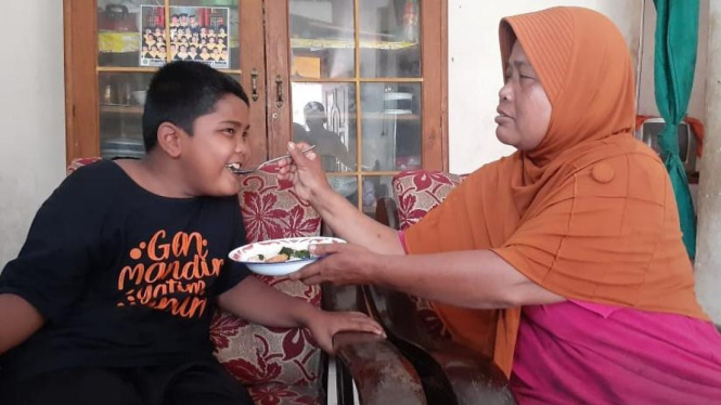 Keberhasilan terhadap anak akan menjadi tolak ukur bagi orang tua dalam mengajarkan dan mendidik buah hati.