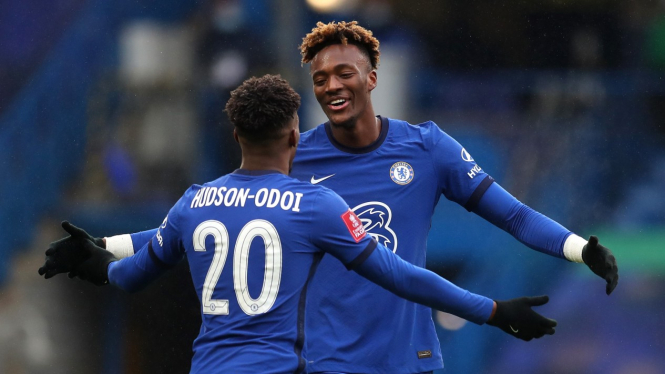 Bomber Chelsea, Tammy Abraham merayakan gol