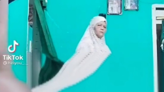 Filter TikTok mirip penampakan 