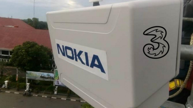 Tri Indonesia dan Nokia.