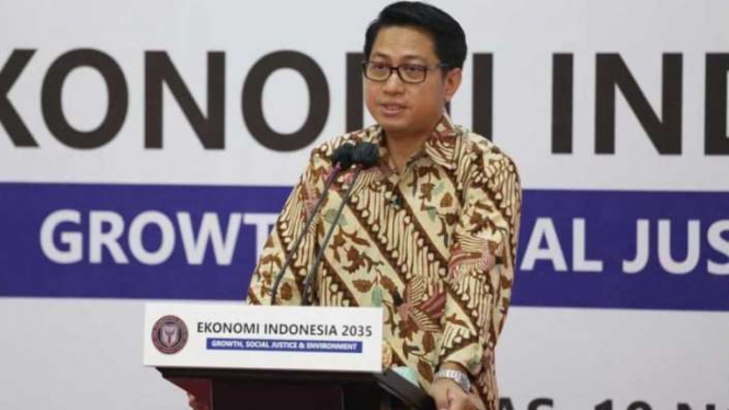 Almarhum Prof. Firmanzah.