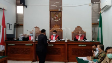 Sidang gugatan Tommy Soeharto kepada pemerintah