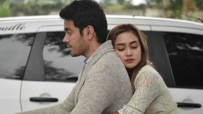 Bryan Mckenzie dan Cita Citata di serial Tiara Cinta.