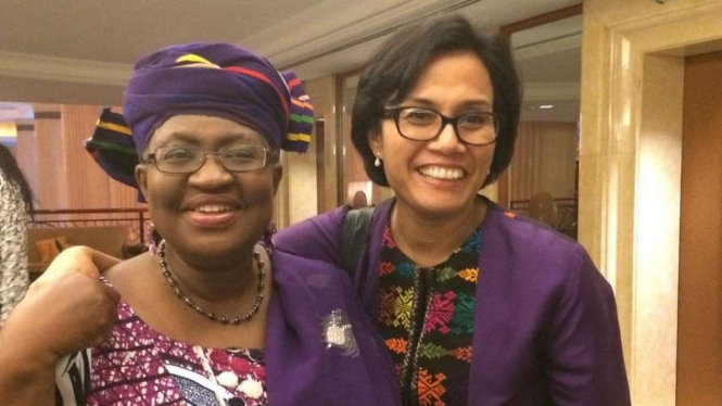 Menteri Keuangan Sri Mulyani dan Ngozi Okonjo-Iweala Direktur Jenderal WTO Baru.