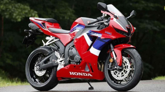 Honda CBR600RR edisi 2021