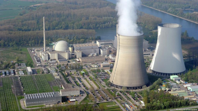 Energi nuklir.
