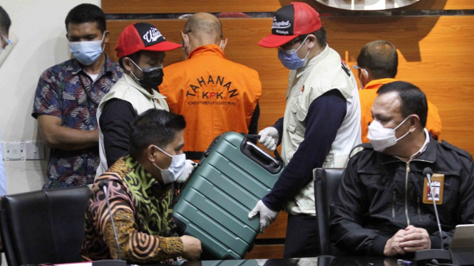 Barang Bukti Kasus Korupsi Gubernur Sulsel Nurdin Abdullah