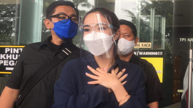 Gisel datangi Kejaksaan Negeri Jakarta Selatan
