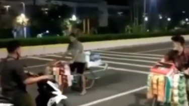Video balapan starling yang viral.
