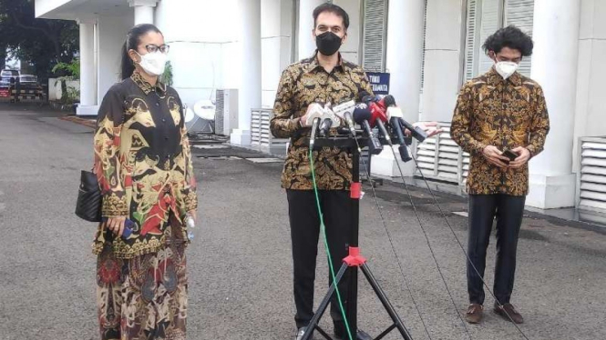 Insan perfilman termasuk Marcella Zaliany bertemu dengan Moeldoko