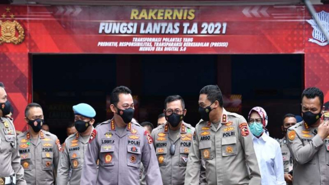 Kapolri Jenderal Listyo Sigit Prabowo menghadiri rakernis Korlantas