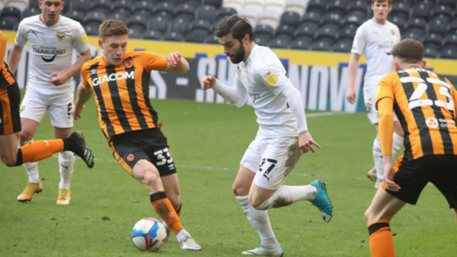 Laga antara Hull City vs Oxford United.