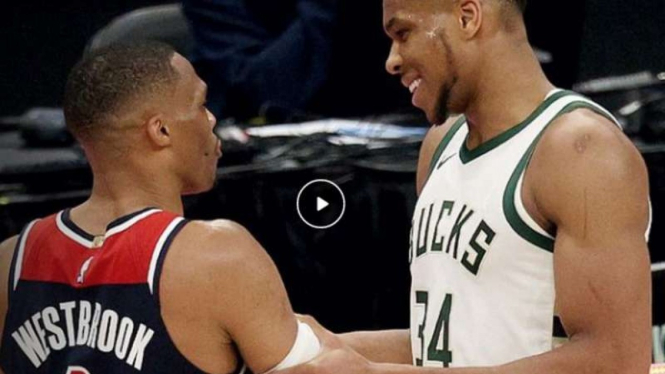 Russell Westbrook (Brooklyn Nets) dan Giannis Antetokounmpo (Milwaukee Bucks)