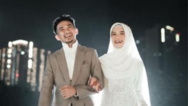 Ustaz Syam dan istri