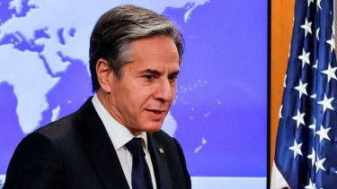 Menteri Luar Negeri Amerika Serikat, Antony Blinken, berbicara pada acara jumpa pers perdana di Departemen Luar Negeri di Washington, AS, Rabu, 27 Januari 2021.