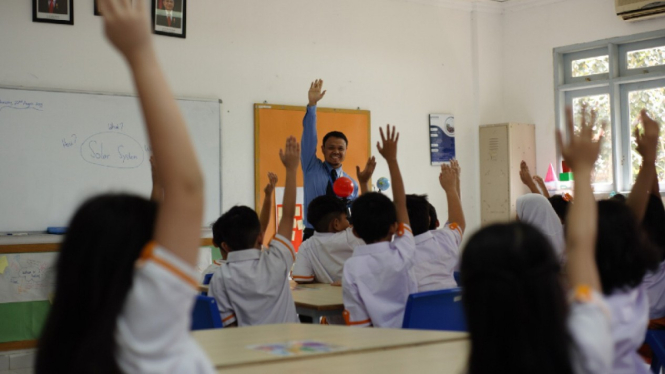 Ilustrasi anak sekolah/belajar.