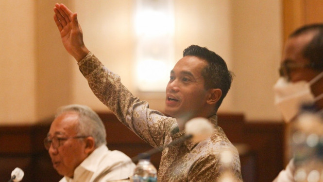 Anindya Bakrie Kadin, Dialog Kadin Indonesia dengan ALB