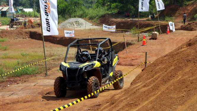 Can-Am Offroad Safari