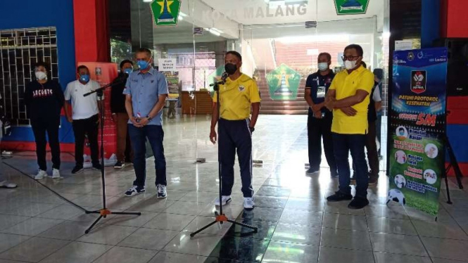 Menpora Zainudin Amali dan Wakil Ketua Umum PSSI Iwan Budianto