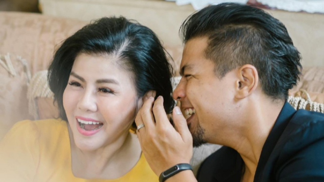 Desiree Tarigan dan Bams eks Samsons.