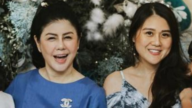 Desiree Tarigan dan Mikhavita Wijaya.