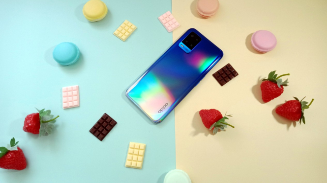 Ponsel Oppo A54.