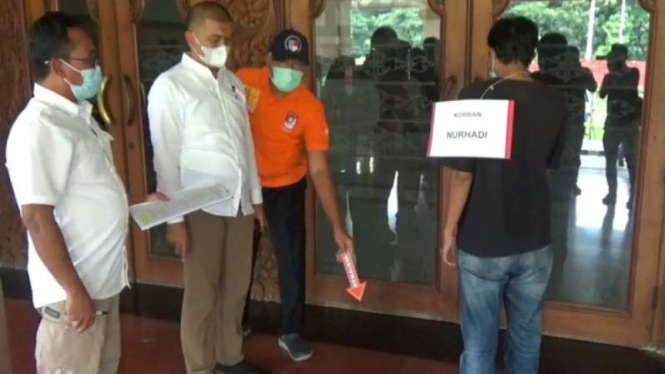 Polisi lakukan prarekonstruksi kasus penganiayaan jurnalis Tempo, Nurhadi.