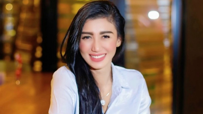 Livy Andriany.