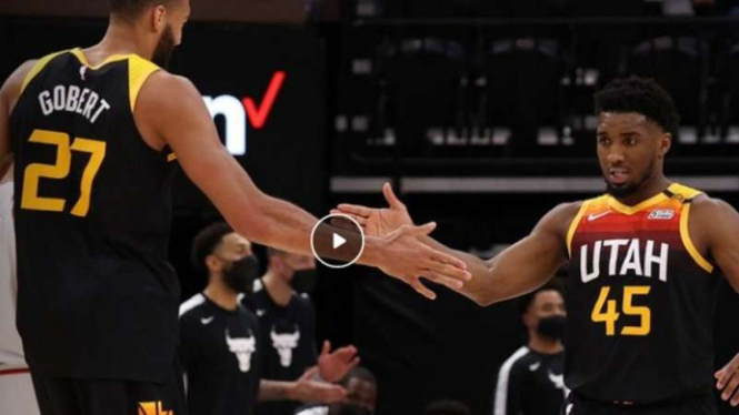 Pemain Utah Jazz, Rudy Gobert dan Donovan Mitchell.