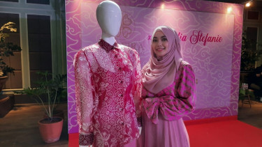 Batik nuansa pink