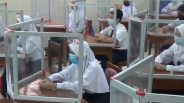 Uji coba Sekolah Tatap Muka SMP Di Semarang.