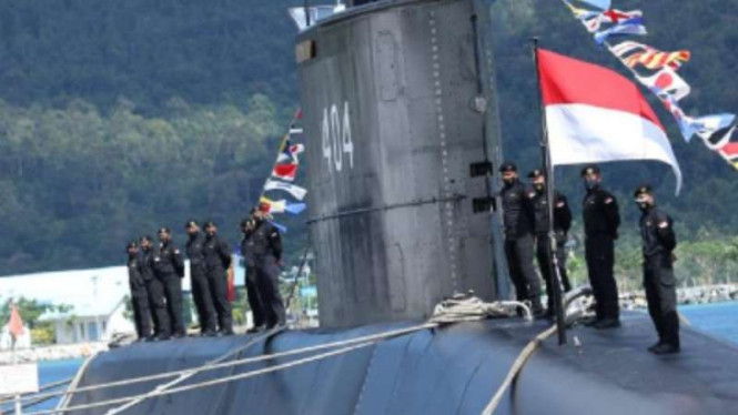 VIVA Militer: Kapal selam KRI Alugoro-405 diresmikan di Laut Natuna